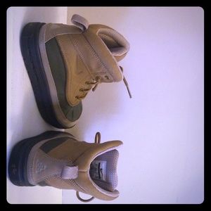 Nike ACG boots